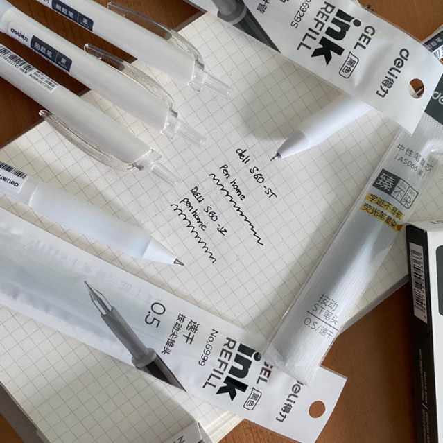 Bút gel Deli thiết kế trắng sang trọng ngòi 0,5mm mực đen bấm khô nhanh S60-JZ/S60-ST