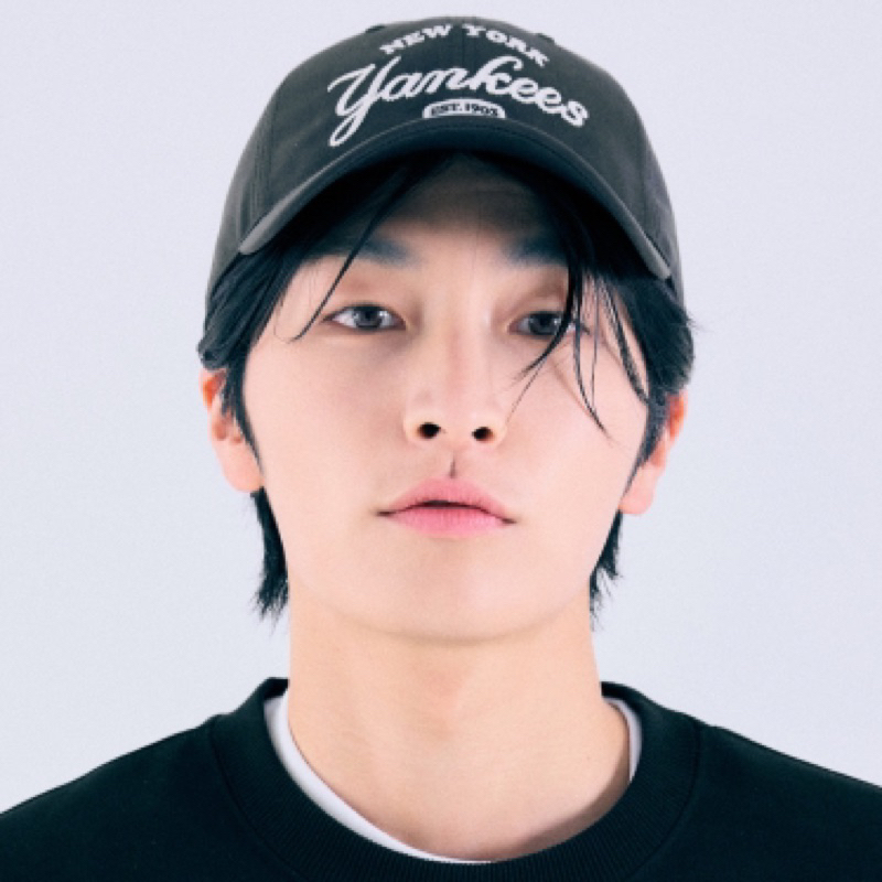 Mũ Varsity Lettering MLB