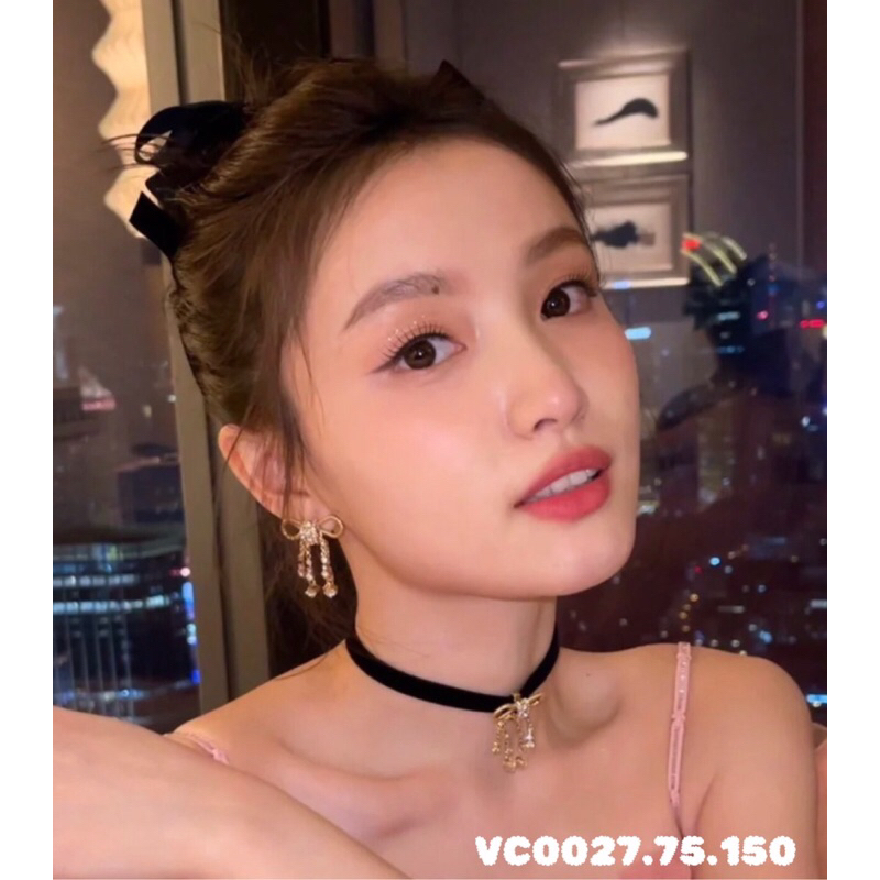 vòng cổ choker nơ