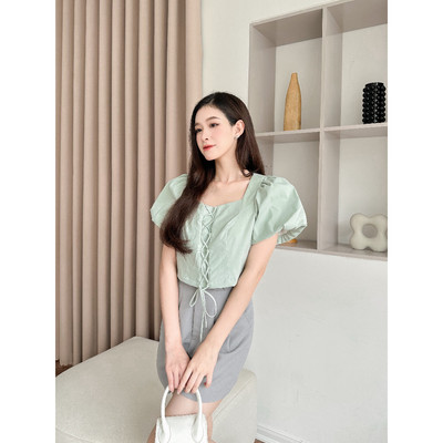YU CHERRY | Áo thiết kế nữ tay phồng dây đan chéo phía trước Knitted String Top YA456