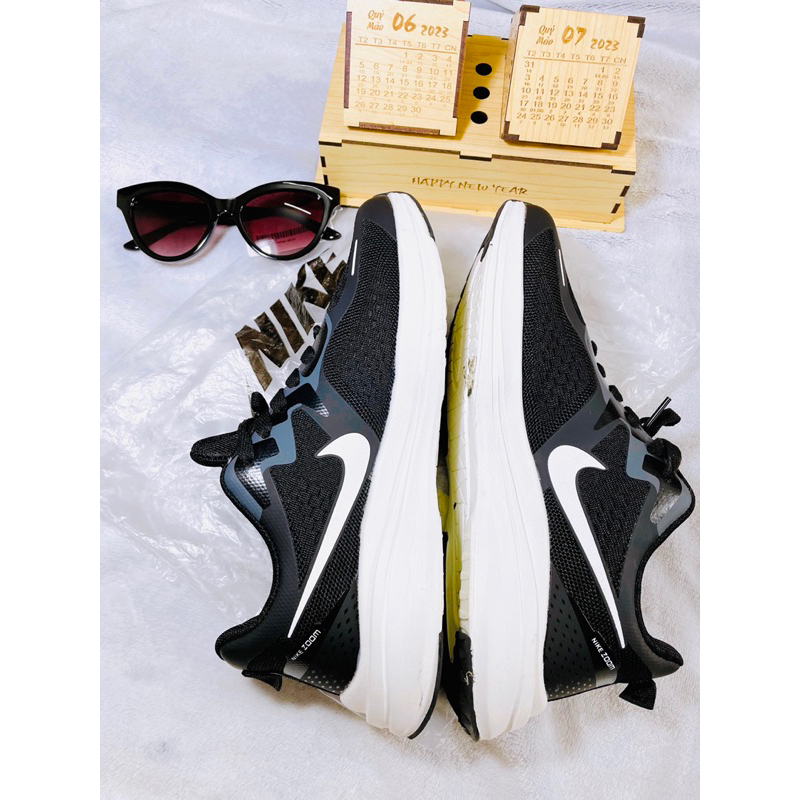 Thanh Lý Giày Thể Thao VNXK NlKE, Size 41, New 98%