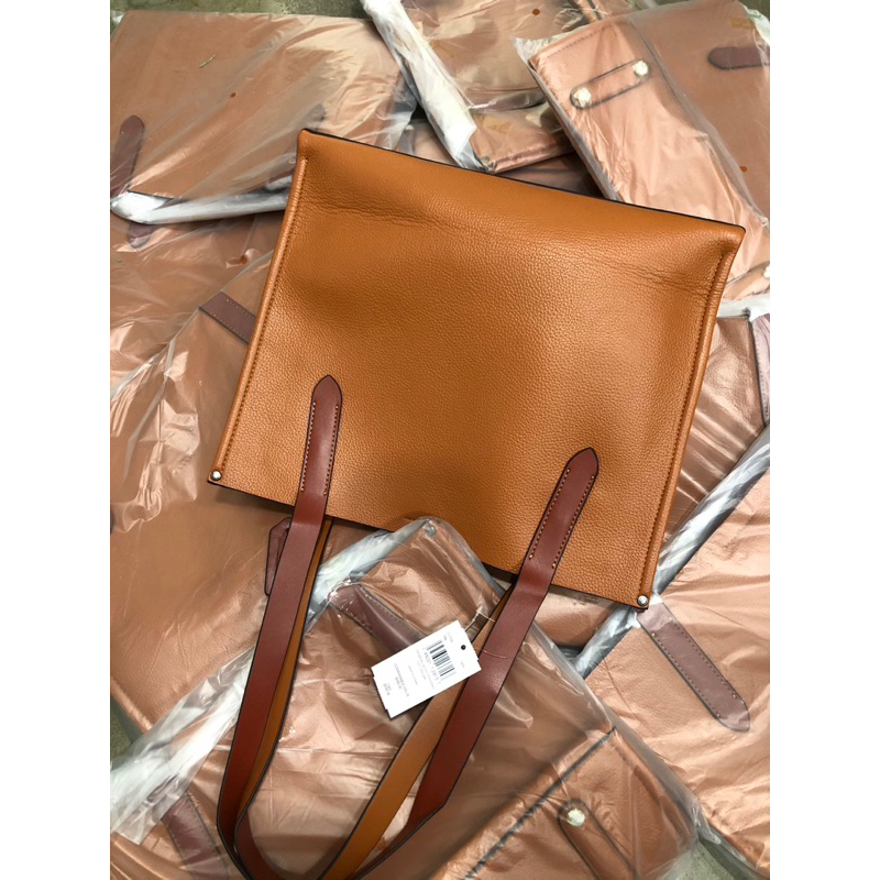 Túi Tote nữ C0🅰️CH Relay CH756