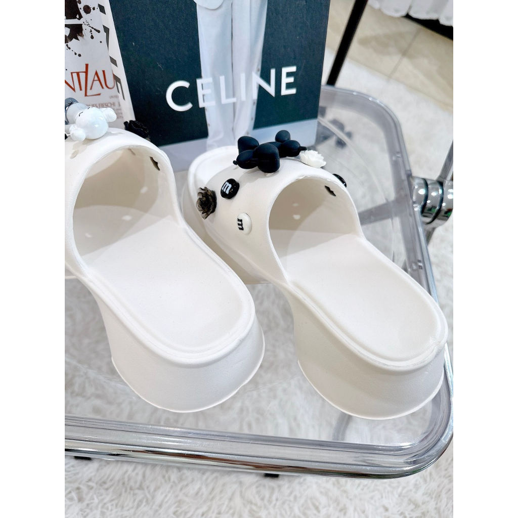 DÉP LÊ XỐP ĐẾ XUỒNG GẮN STICKER