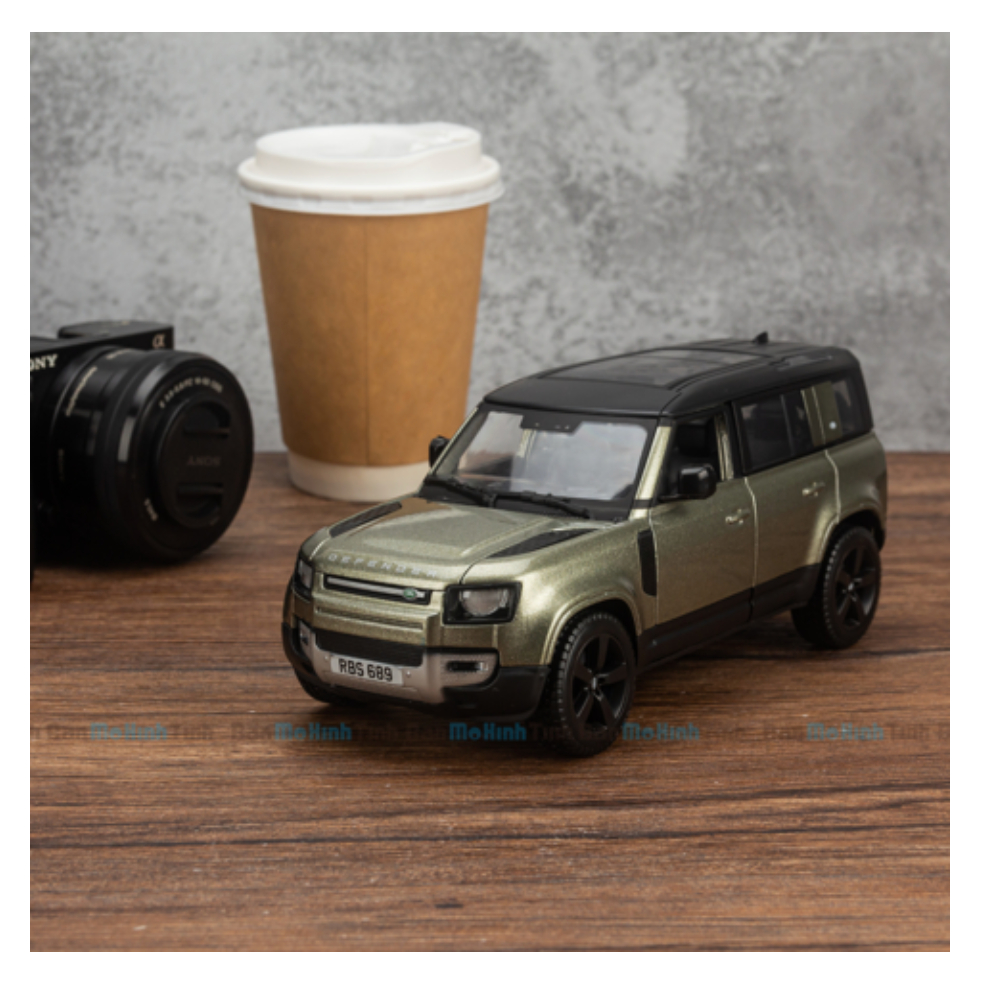 Mô hình xe Land Rover Defender 110 2020 1:24 Bburago