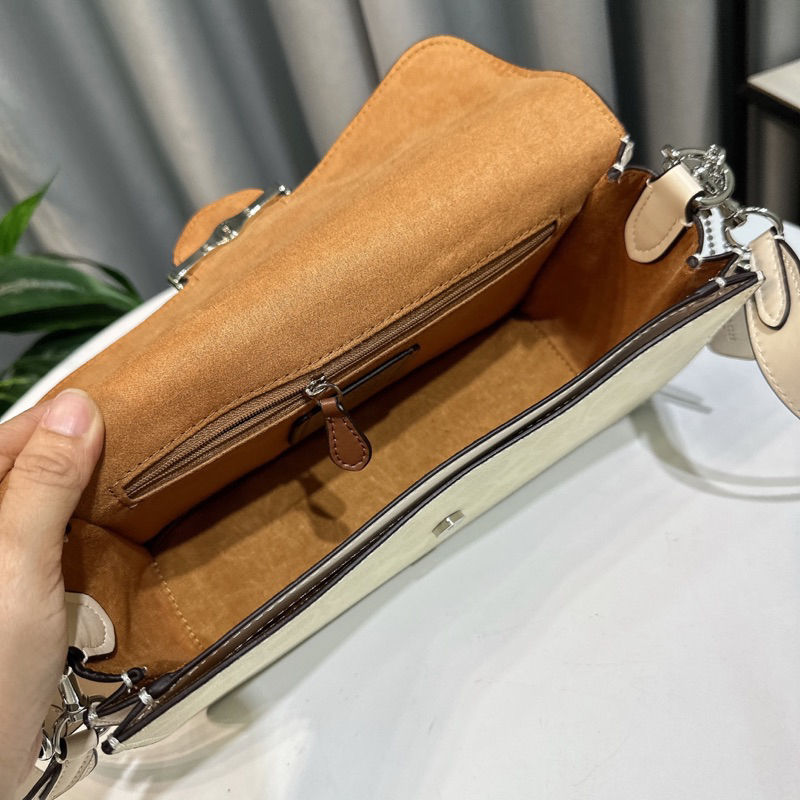 Túi đeo chéo nữ Morgan Shoulder Bag CJ617