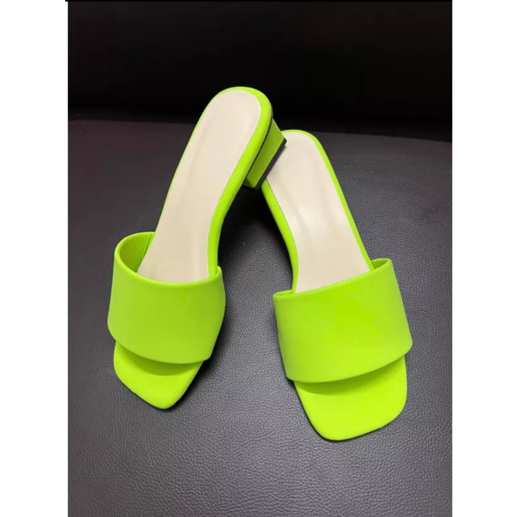 Dép lê quai bản si mờ