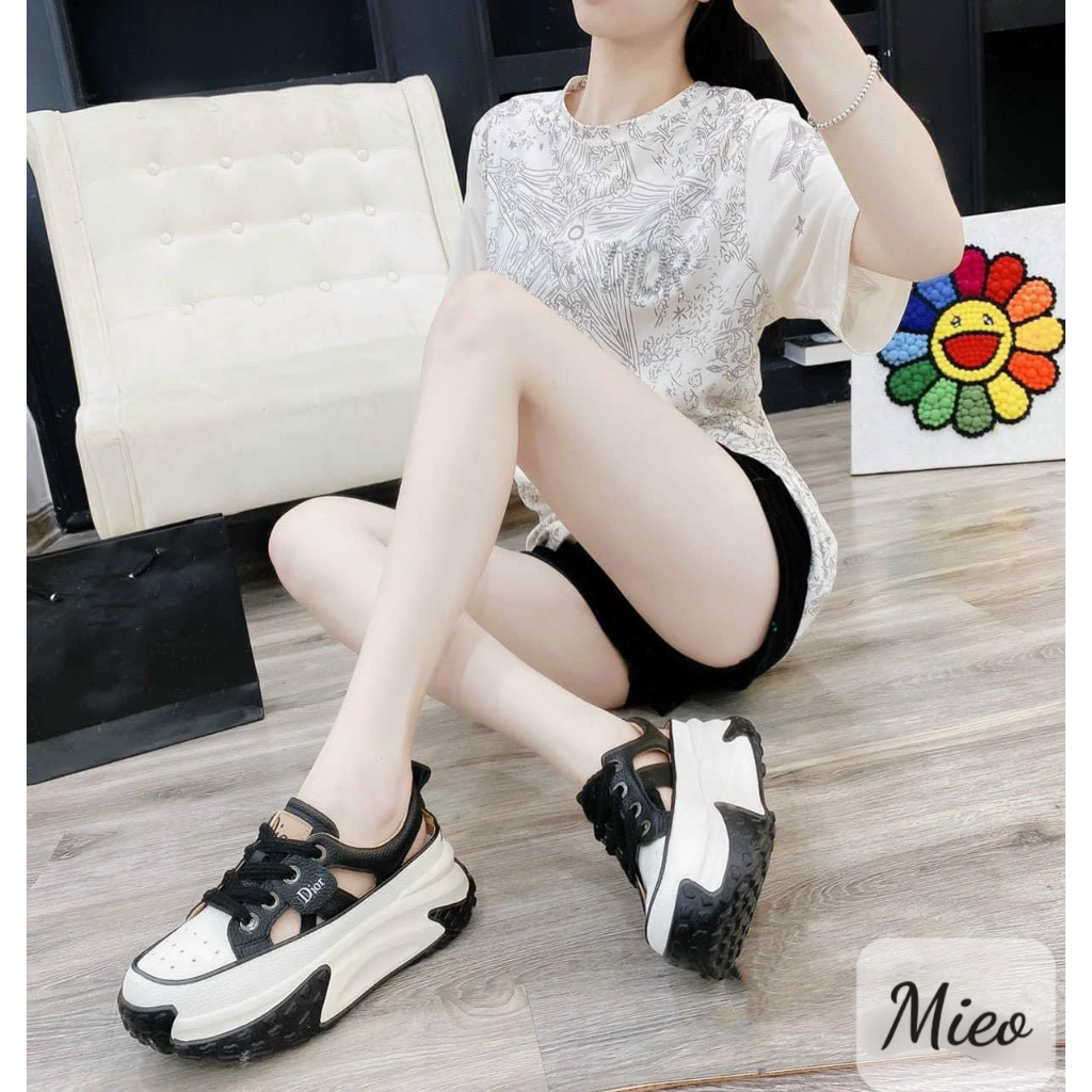 GIÀY THỂ THAO NÂNG ĐẾ TÔN DÁNG