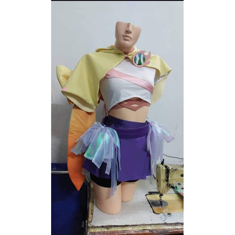 trang phục cosplay Aya
