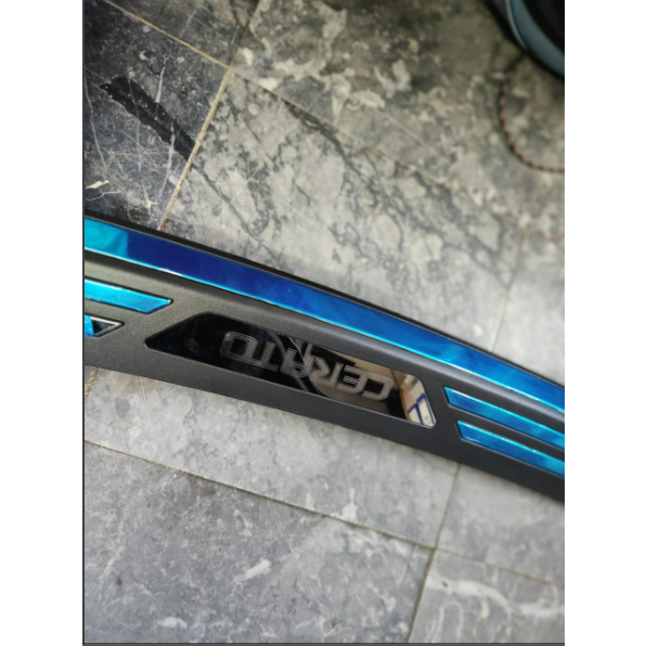 Ốp Chống Trầy Cốp Ngoài Nhựa Kia Cerato 2015-2018 loại xin