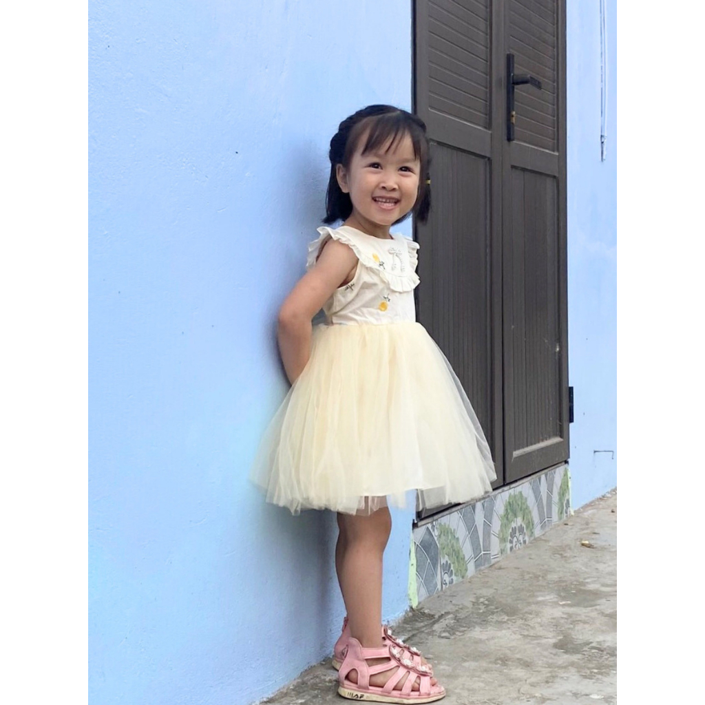 Váy công chúa bé gái phối bèo cổ tròn, Đầm bé gái trẻ em tiểu thư vải voan mềm mại đi chơi đi học cho bé - Bee&Bull