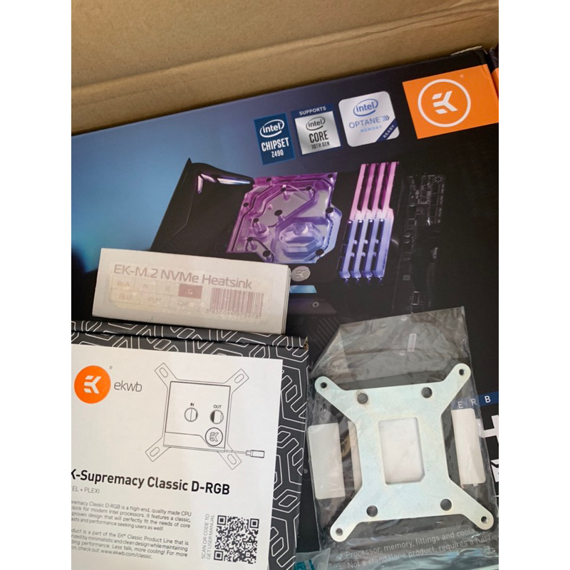 Tản nhiệt EK-M2 NVMe Gold