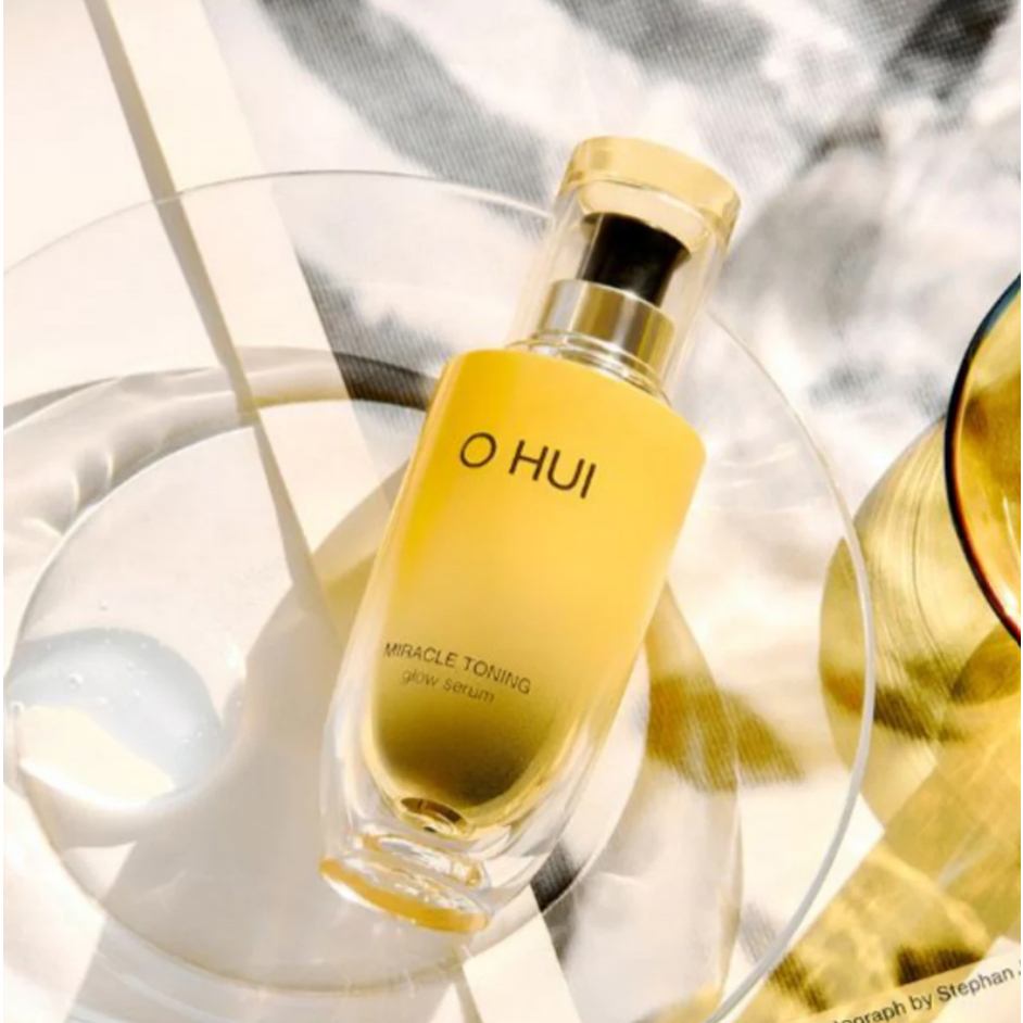 Full Size Tinh Chất Sáng Da Vitamin C Ohui Miracle Toning Glow Serum 50ml