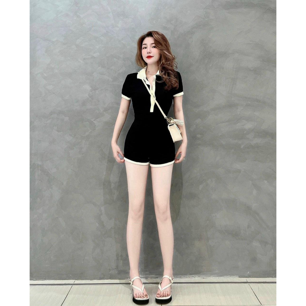 Jum Đùi Cổ Trụ Phối Viền Trắng CC00115