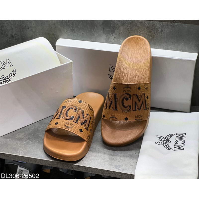 Dép lê mcm hàng siêu cấp- Dép nam mcm hàng full box đi chống trơn trượt