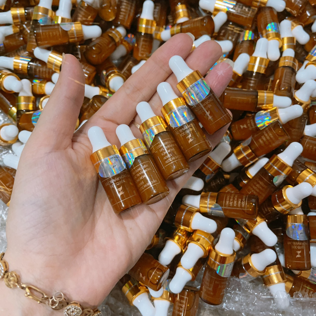 Serum đánh bay nấm móng, hư khoé, bọng móng, nước ăn tay chân gia truyền 4ml