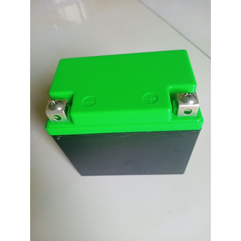 Pin lifepo4 khởi động xe máy 12.8v 5Ah siêu bền