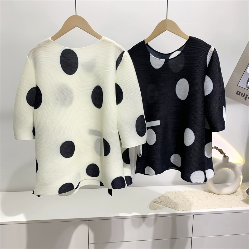 (HÀNG SẴN) Áo thun lò xo có họa tiết cách điệu sang trọng, Áo tay lỡ che khuyết điểm cao cấp, freesize co giãn nhiều