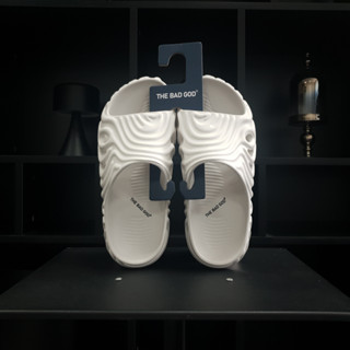 Dép Đúc Nguyên Khối Nam Nữ The Bad God T-rex Back To School EVA Êm Nhẹ Chống Trơn Local Brand Dép Unisex