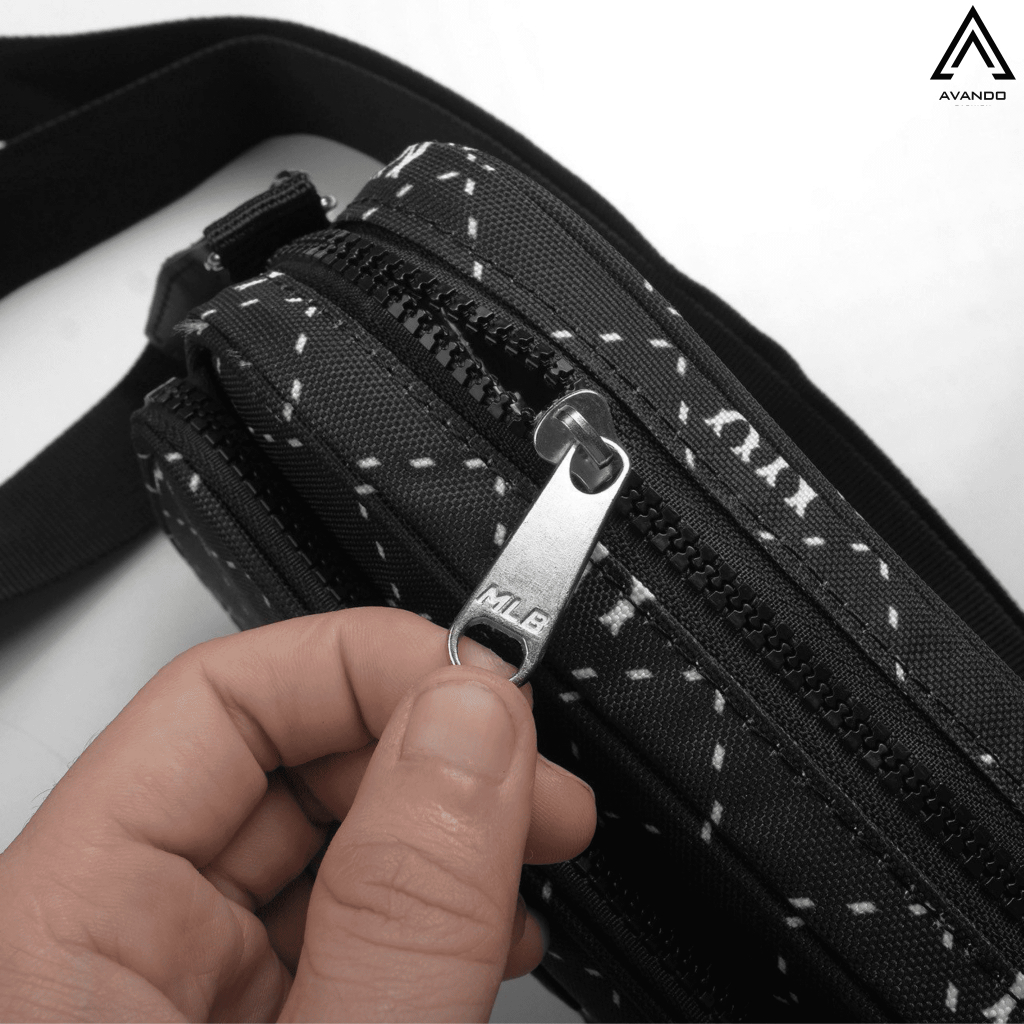 Túi NY MLB Unisex Black Ripstop Nylon Cao Cấp Có Túi Nhỏ, Hàng Xuất Full Tem Tag, Túi Đeo MLB NY Mini Mono