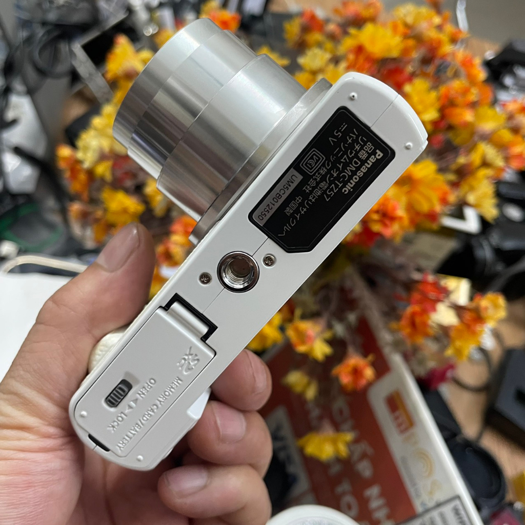 Máy ảnh Panasonic Lumix DMC TZ57