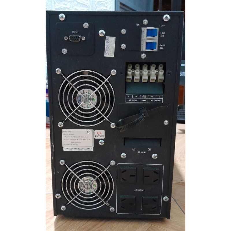Ups Kehua 3kva/ 2.1kw. Sóng sin, Kích 72 dc lên 220Vac. Không acquy vẫn khởi động được , Không ngắt