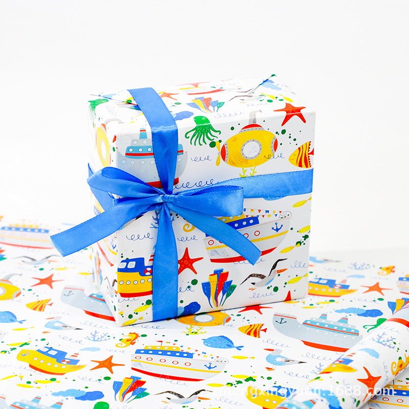 Giấy gói quà, trang trí đáng yêu