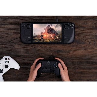 Tay có dây 8Bitdo Ultimate Wired Controller 82CA (Đen/Trắng)