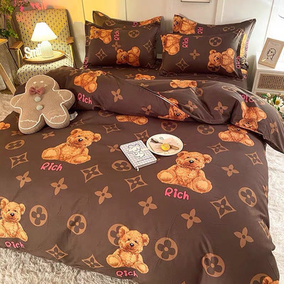 Set 5 món vỏ chăn cao cấp - 1 ga 1m6,1m8, gồm: 1 vỏ chăn, 2 vỏ gối nằm, 1 vỏ gối ôm ZingZingMart
