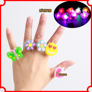 Nhẫn hoạt hình có đèn led phát sáng độc đáo cho trẻ em