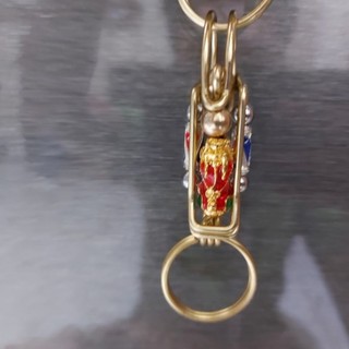 Móc khóa tùy hưu