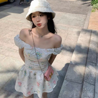 Váy trễ vai hoạ tiết hoa chữ Quảng Châu