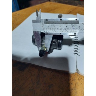 Phụ tùng Ô tô chở hàng, loại xe ba bánh, loại 500Kg. Hiệu QI BAI - Xi-lanh thắng (Heo con)