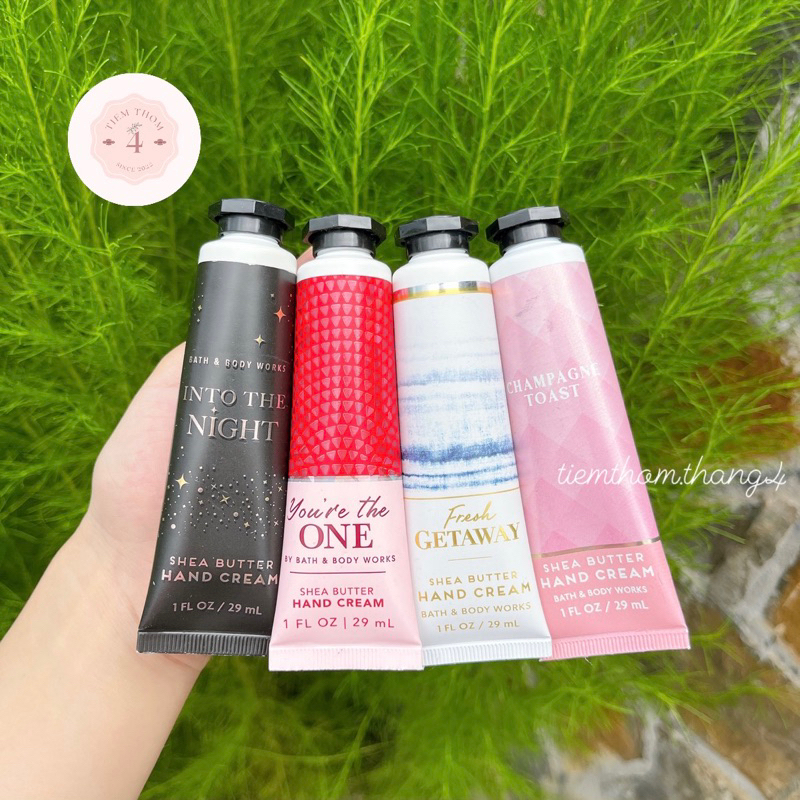 •𝐊𝐞𝐦 𝐝𝐮̛𝐨̛̃𝐧𝐠 𝐝𝐚 𝐭𝐚𝐲• Bath & Body Works - Hand Cream