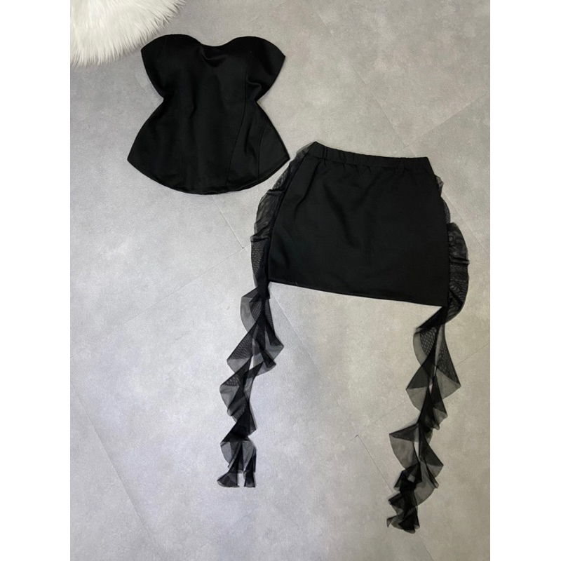 Set áo cúp ngực corset chân váy tua rua 2 bên