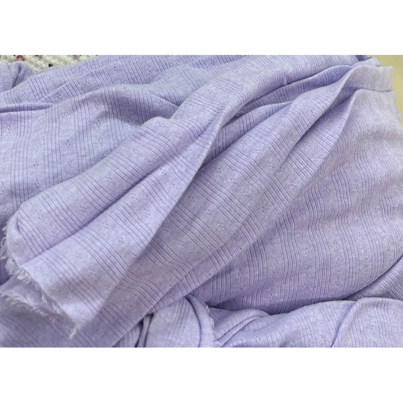 Cotton gân thông hơi, màu kem và milieu green