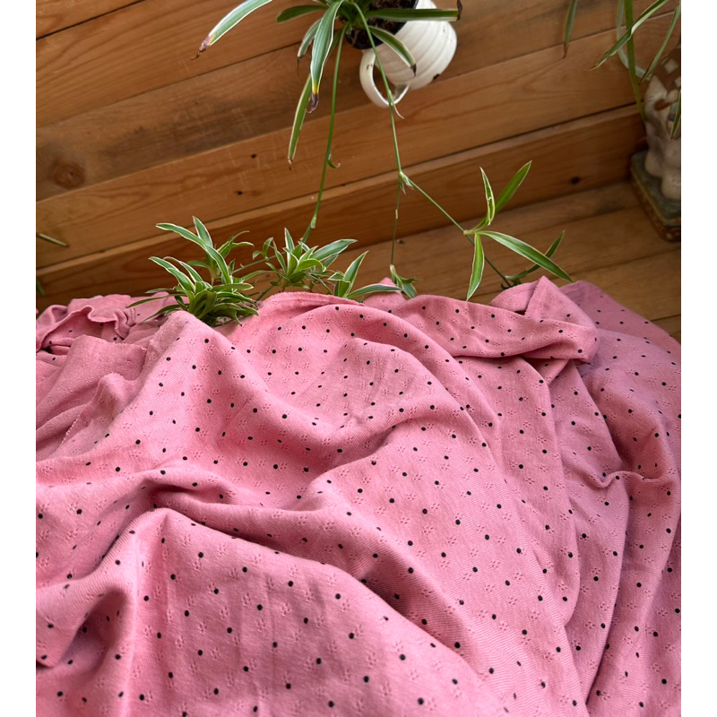 Cotton gân thông hơi, màu kem và milieu green