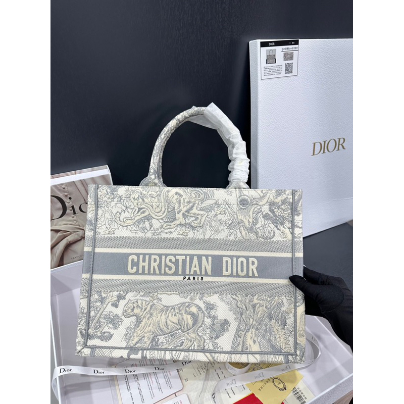 Túi DR Booktote Nguyên bản Sz 36cm thêu Thổ Cẩm Fullbox bill nơ thẻ VIP