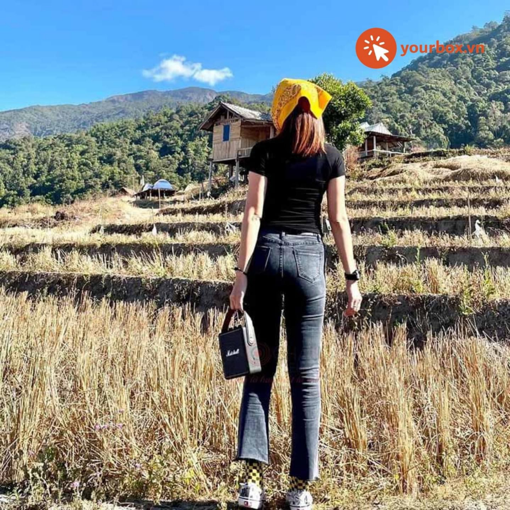 Loa bluetooth di động Marshall Stockwell M12 - Loa không dây,bản cao cấp có dây xách,âm thanh hay,full box - Yourbox.vn