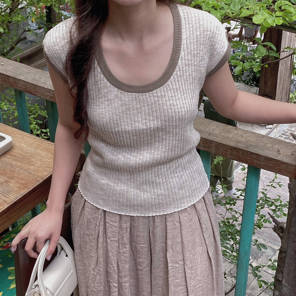 ÁO DỆT KIM TAY CON VIỀN MÀU