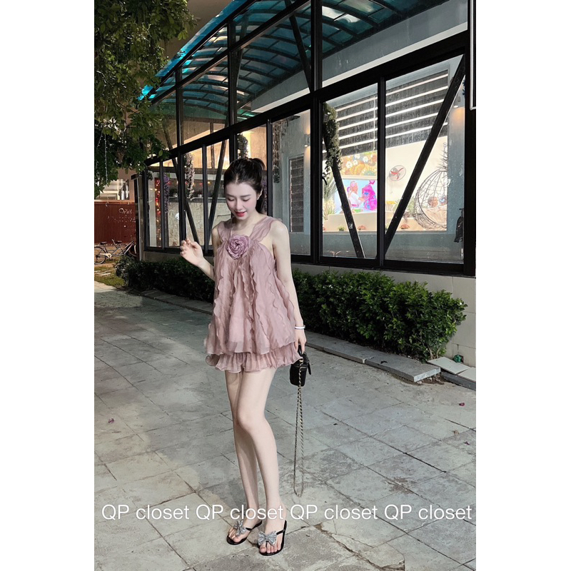 Set hoa ngực bèo dọc xinh xắn