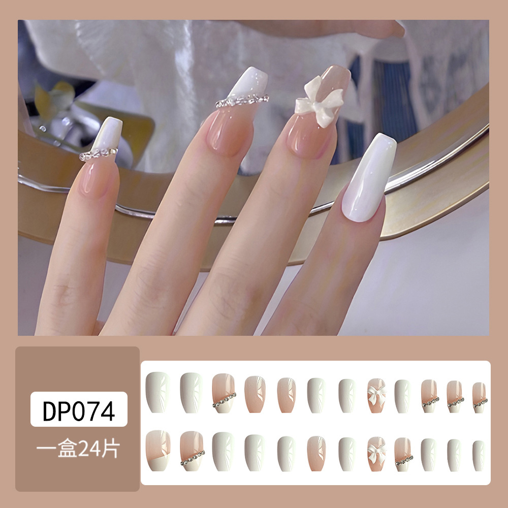 Móng tay giả đính đá màu trắng DP074, Nail box đính đá, Nail xinh