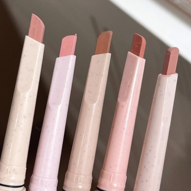 Chì Kẻ Viền Môi CAPPUVINI Nhung Lì Giúp Môi Mọng Lâu Trôi