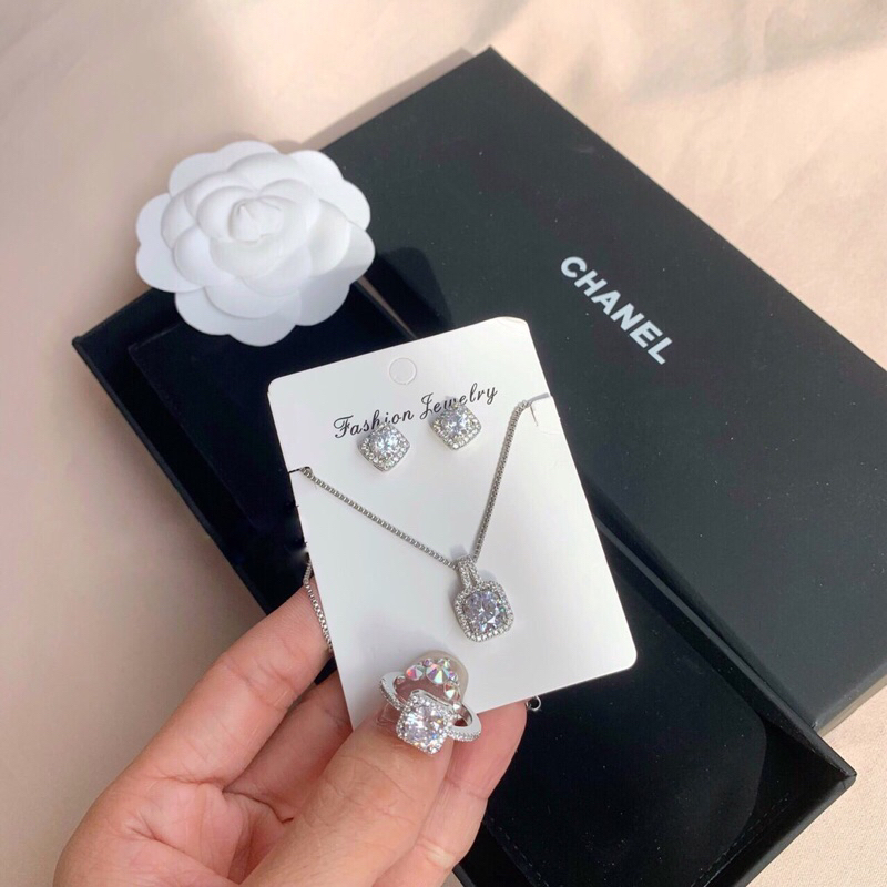 Dây chuyền sét trang sức titan đẹp xinh