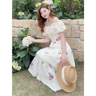 Đầm xòe trễ vai dáng dài