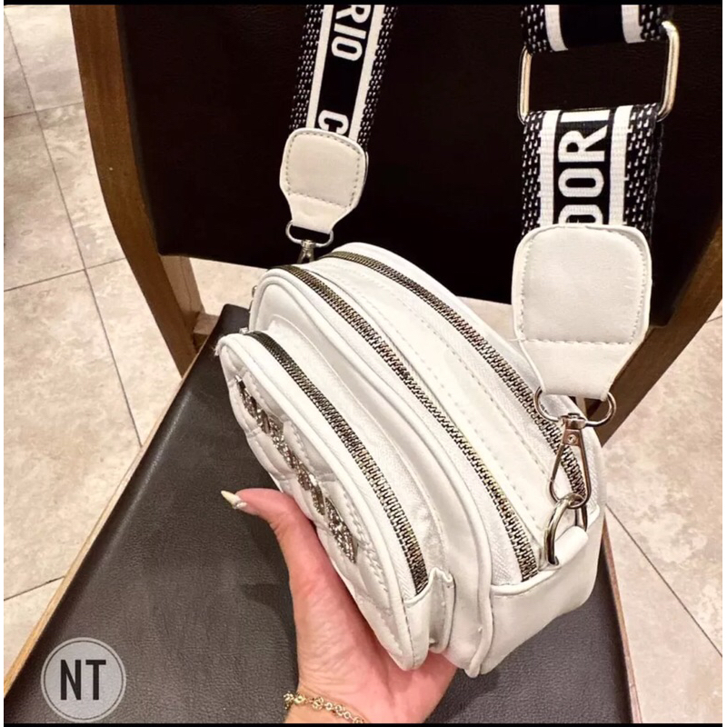 TÚI ĐEO CHÉO ĐEO VAI NỮ 3 NGĂN RỘNG RÃI CHẤT DA MỀM TÚI MINI 18CM EMVY_TUI WANG ĐÁ