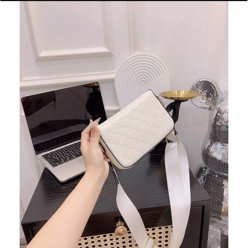 Túi mlb ny nam nữ dáng vuông đeo chéo đẹp giá rẻ phong cách thời trang hàn quốc DC263