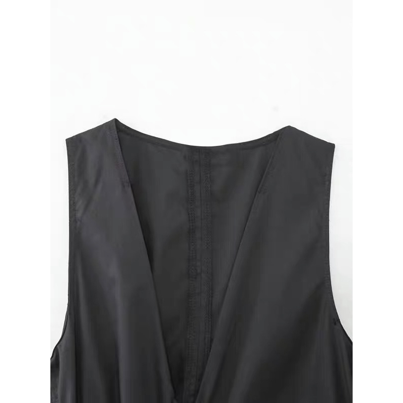 Đầm xoè sát nách