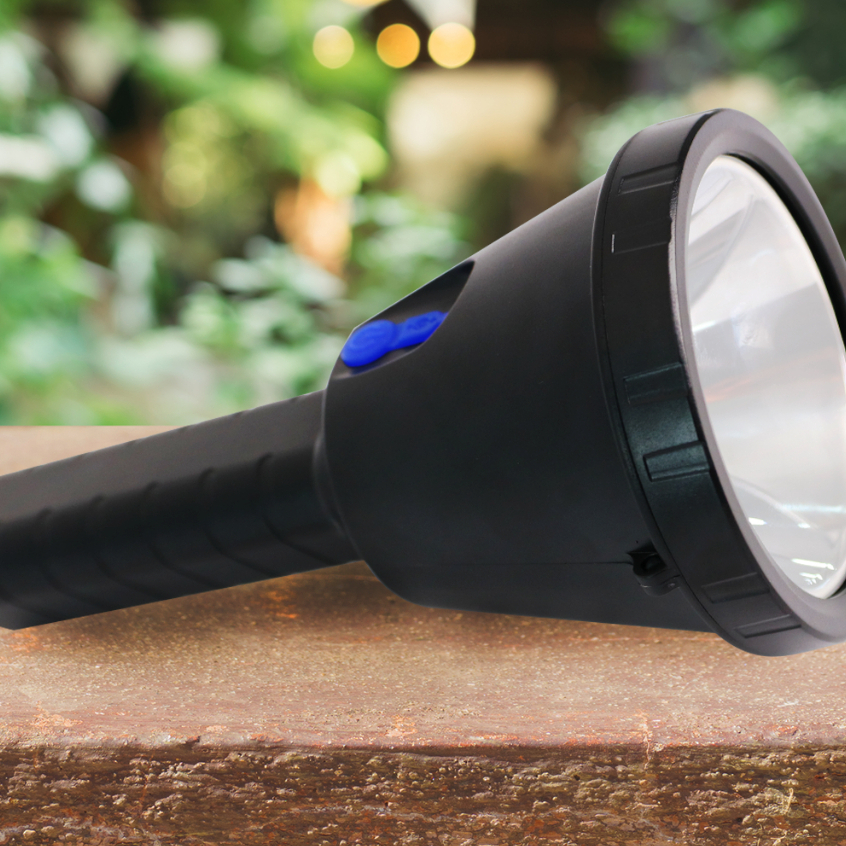 Đèn Pin Cầm Tay Siêu Sáng Chiếu Xa 1000M KOEN  Xé Tan Bóng Tối