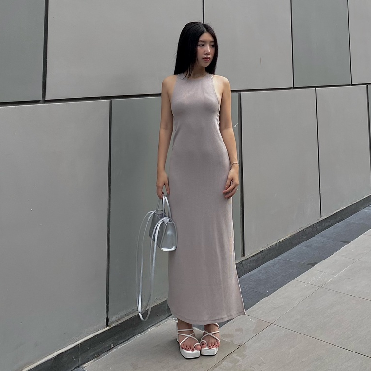 Đầm nữ dáng dài nút cài sau lưng, là min - BUTTON BACK KNIT DRESS