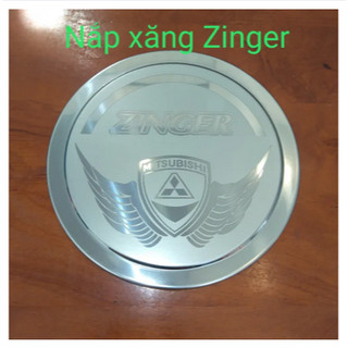 Ốp inox nắp bình xăng mitsubishi zinger